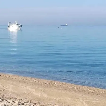 Sole & Mare דירה *